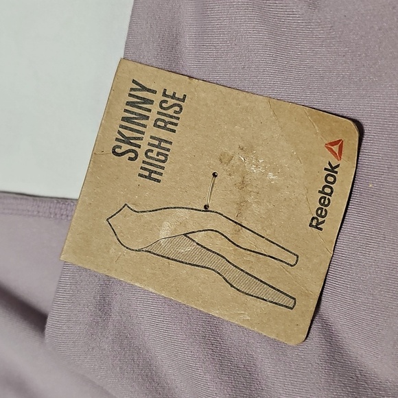 Reebok Lavender High-Waisted Tights Size Small New - Picture 7 of 8
